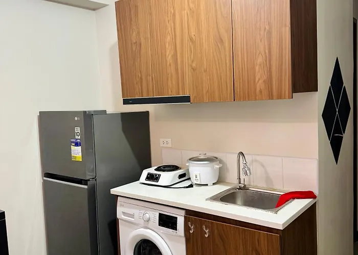 Raja Ride & Apartment Agus